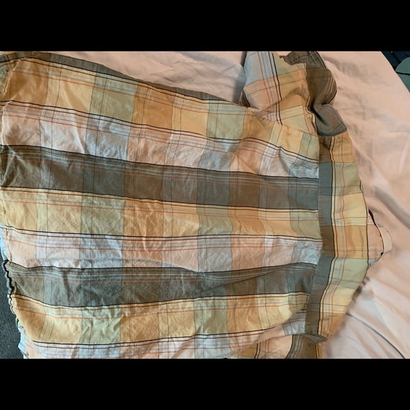 Tommy Bahama Button up camp shirt - Picture 5 of 5